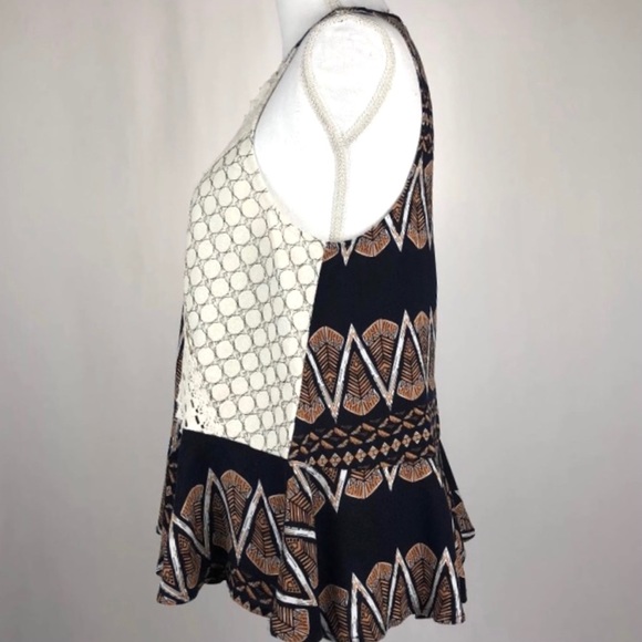 Melrose and Market Sleeveless Crochet Top - Picture 4 of 6